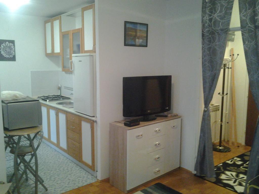 Apartment Karlos Zagreb Exterior foto